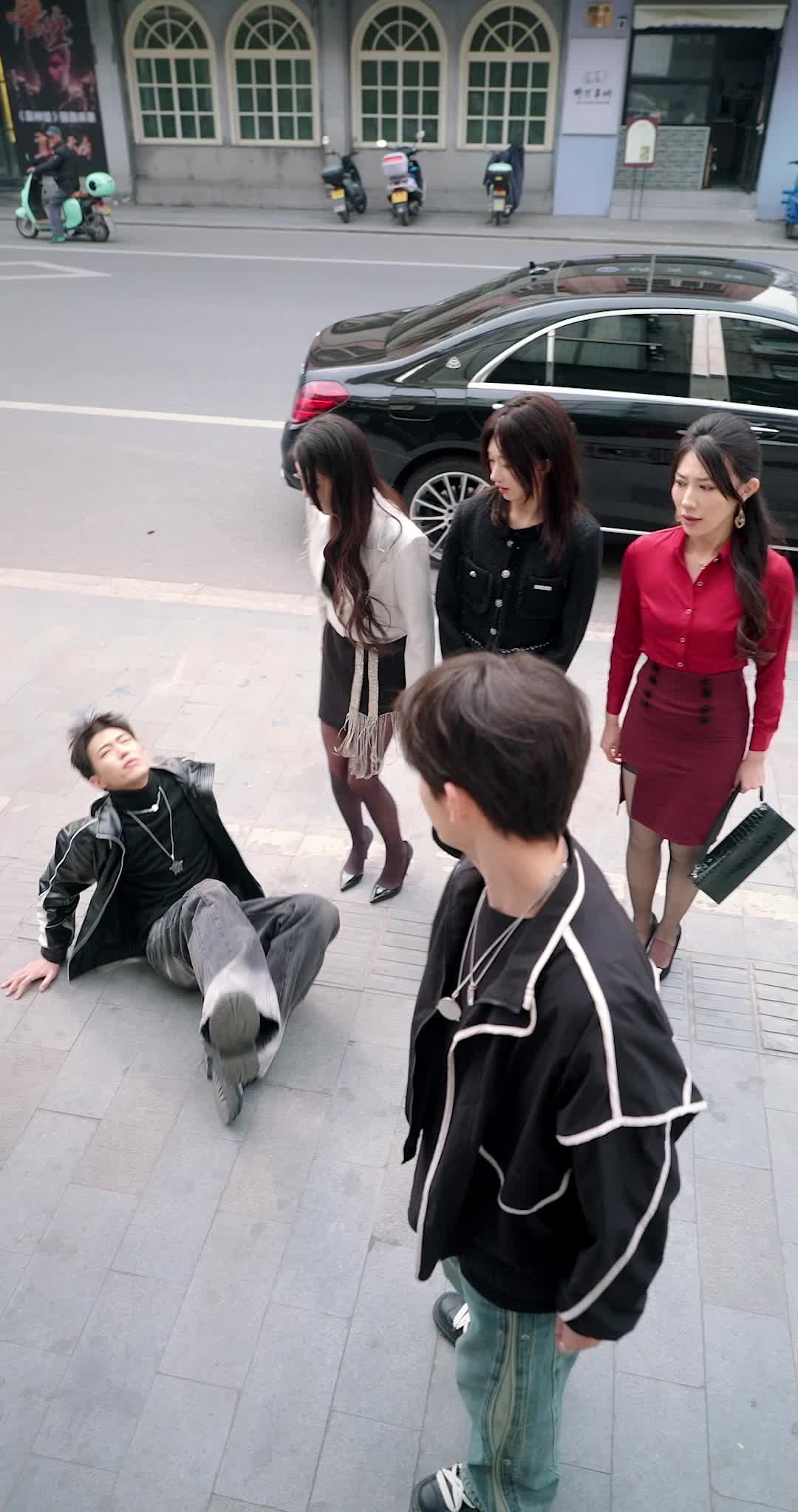 Tập 16 - Sóng Gió Esports